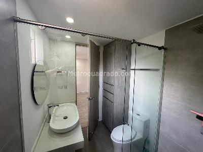 Apartamento de 3 alcobas en venta en Los Balsos 1, Medellín, 94 m² · foto 19 de 20