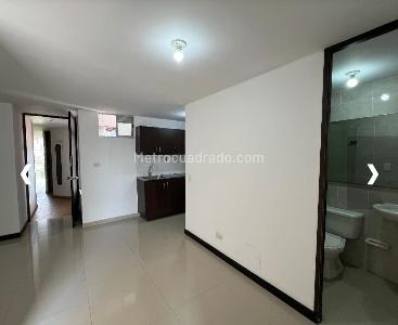 Apartamento en venta en Calasanz Parte Alta, Medellín · foto 3 de 12