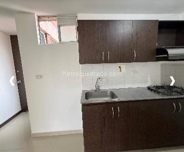 Apartamento en venta en Calasanz Parte Alta, Medellín · foto 4 de 12