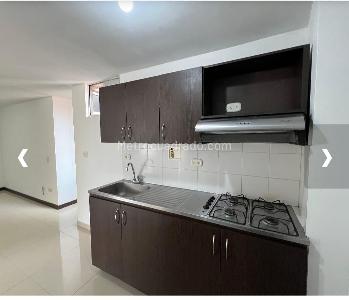 Apartamento en venta en Calasanz Parte Alta, Medellín · foto 5 de 12