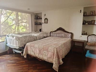 Apartamento en venta en El Tesoro, Medellín · foto 10 de 15