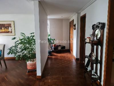 Apartamento en venta en El Tesoro, Medellín · foto 5 de 15