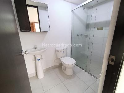 Apartamento de 2 alcobas en venta en San Antonio De Pereira, Rionegro, 73 m² · foto 10 de 18