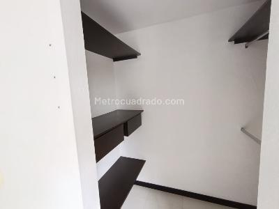 Apartamento de 2 alcobas en venta en San Antonio De Pereira, Rionegro, 73 m² · foto 4 de 18