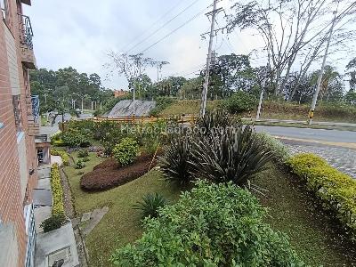 Apartamento de 2 alcobas en venta en San Antonio De Pereira, Rionegro, 73 m² · foto 6 de 18