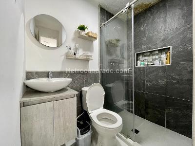Apartamento de 2 alcobas en venta en Prado, Medellín, 56 m² · foto 10 de 10