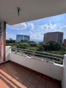 Apartamento de 3 alcobas en venta en Valle Del Lili, Cali, 78 m² · foto 4 de 20