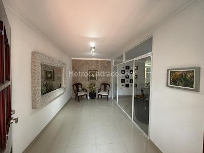 Casa en venta en Ciudad Jardin, Barranquilla · foto 3 de 20