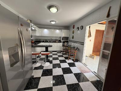 Casa en venta en Ciudad Jardin, Barranquilla · foto 8 de 20