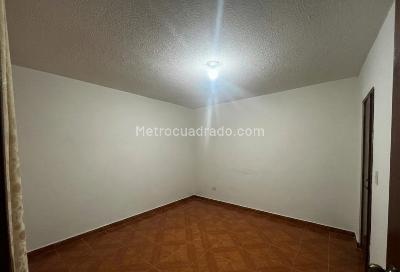 Apartamento de 2 alcobas en arriendo en Britalita, Bogotá, 50 m² · foto 5 de 6
