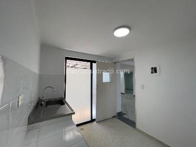 Casa de 5 alcobas en venta en San Vicente, Cali, 222 m² · foto 9 de 20