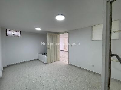 Casa de 5 alcobas en venta en San Vicente, Cali, 222 m² · foto 12 de 20