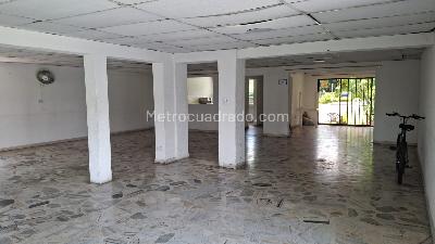 Apartamento de 3 alcobas en venta en Urbanizacion Campestre, Palmira, 125 m² · foto 3 de 18