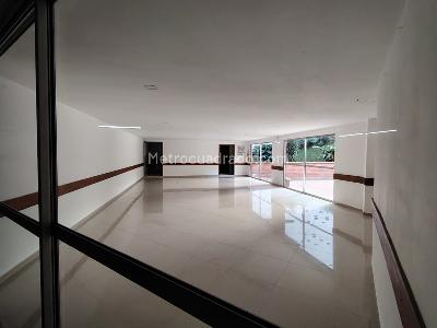 Apartamento de 3 alcobas en venta en Las Lomitas, Sabaneta, 121 m² · foto 14 de 17