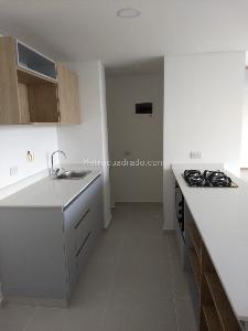 Apartamento de 2 alcobas en venta en Las Antillas, Envigado, 67 m² · foto 3 de 14