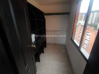 Apartamento en venta en El Poblado, Medellín · foto 20 de 20