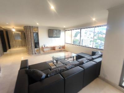 Apartamento en venta en El Poblado, Medellín · foto 4 de 20