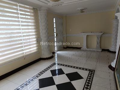 Casa de 5 alcobas en venta en La Castellana, Armenia, 200 m² · foto 5 de 20