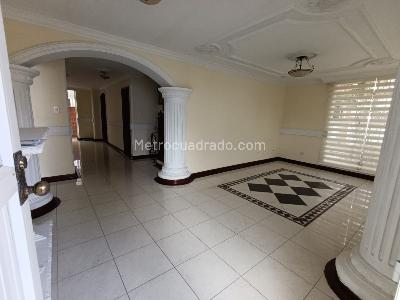 Casa de 5 alcobas en venta en La Castellana, Armenia, 200 m² · foto 7 de 20