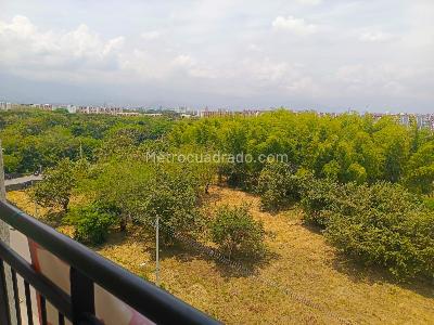 Apartamento de 2 alcobas en venta en Bochalema, Cali, 69 m² · foto 6 de 8