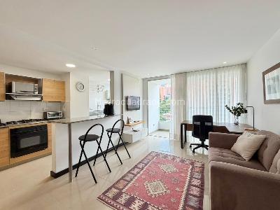 Apartamento de 1 alcoba en arriendo en Los Balsos 2, Medellín, 55 m² · foto 2 de 10