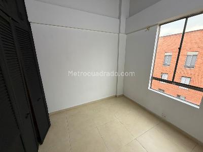 Apartamento en venta en La America, Medellín · foto 3 de 9