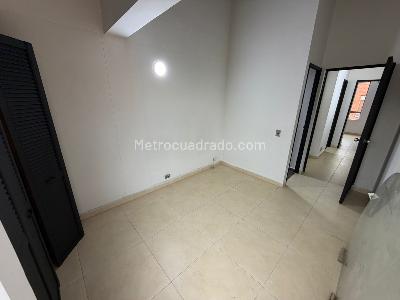 Apartamento en venta en La America, Medellín · foto 5 de 9