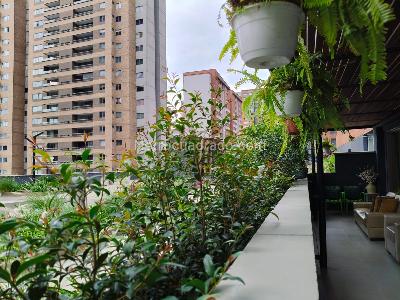 Apartamento de 3 alcobas en venta en Ciudad Del Rio, Medellín, 130 m² · foto 3 de 13