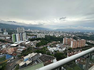 Apartamento de 3 alcobas en venta en Real De Minas, Bucaramanga, 109 m² · foto 5 de 20