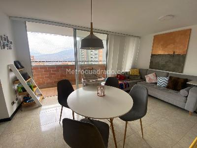 Apartamento de 3 alcobas en venta en Belen, Medellín, 89 m² · foto 3 de 16