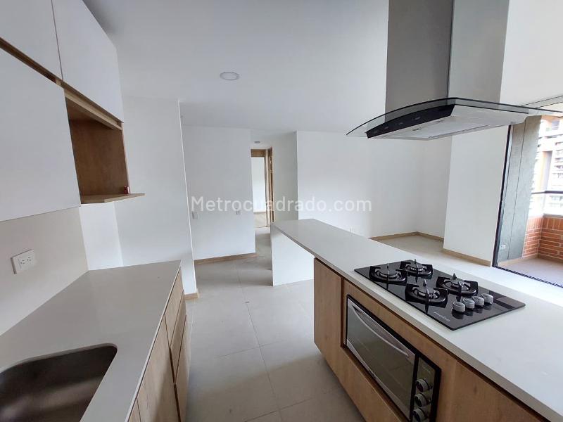 3BR Apartment in Zuñiga (74 m²) - 3