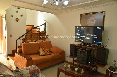 Casa en venta en Marsella, Bogotá · foto 10 de 18