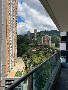 Apartamento de 4 alcobas en venta en Las Lomitas, Sabaneta, 122 m² · foto 14 de 16