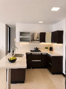 Apartamento de 4 alcobas en venta en Las Lomitas, Sabaneta, 122 m² · foto 2 de 16