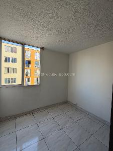 Apartamento de 3 alcobas en venta en Los Guayacanes, Cali, 54 m² · foto 10 de 13