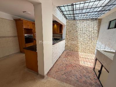 Casa de 3 alcobas en venta en La Castellana, Medellín, 150 m² · foto 12 de 18