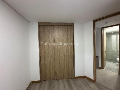 Apartamento de 3 alcobas en venta en Alto De Las Palmas, Medellín, 100 m² · foto 7 de 15