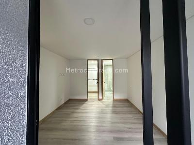 Apartamento de 3 alcobas en venta en Alto De Las Palmas, Medellín, 100 m² · foto 15 de 15