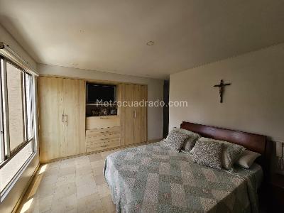 Apartamento en venta en Normandia, Cali · foto 12 de 17