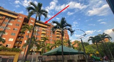 Apartamento en venta en Laureles, Medellín · foto 8 de 20