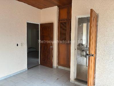 Apartamento de 3 alcobas en venta en Centenario, Girardot, 104 m² · foto 13 de 13