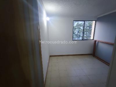 Apartamento de 3 alcobas en venta en El Limonar, Cali, 92 m² · foto 6 de 15