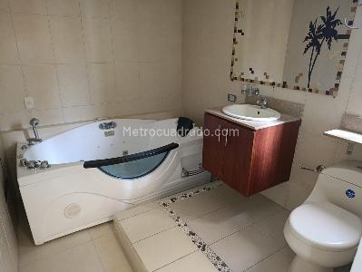 Apartamento en venta en Castropol, Medellín · foto 5 de 20