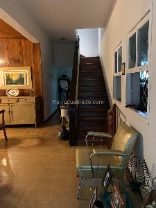 Casa de 4 alcobas en venta en Bolivariana, Medellín, 328 m² · foto 4 de 17