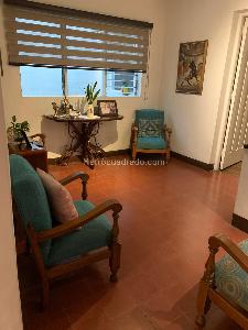 Casa de 4 alcobas en venta en Bolivariana, Medellín, 328 m² · foto 7 de 17