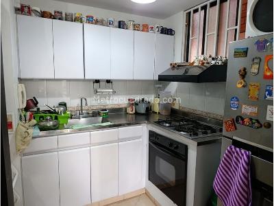 Apartamento en venta en Loma Del Indio, Medellín · foto 5 de 17