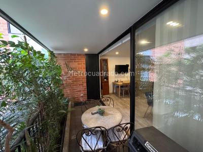 Apartamento en venta en Altos Del Poblado, Medellín · foto 8 de 16