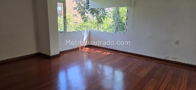 Apartamento en venta en El Poblado, Medellín · foto 15 de 18