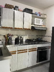 Casa de 4 alcobas en venta en Laureles, Medellín, 172 m² · foto 2 de 9