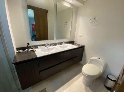 Apartamento de 5 alcobas en venta en Laureles, Medellín, 129 m² · foto 14 de 16